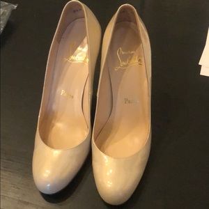 Size 7.5 Christian louboutian heels.